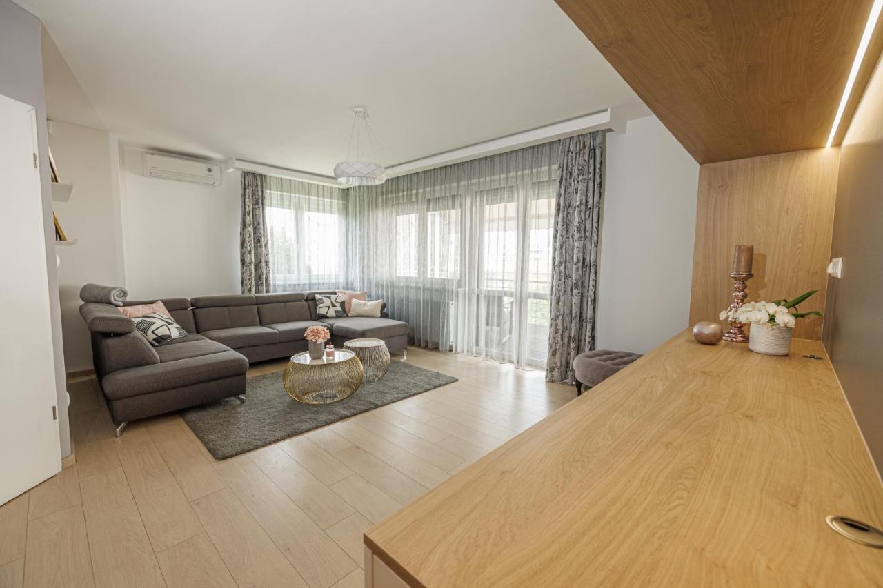 Penthouse Deluxe - Free Parking, Roof Garden Lejlighed *