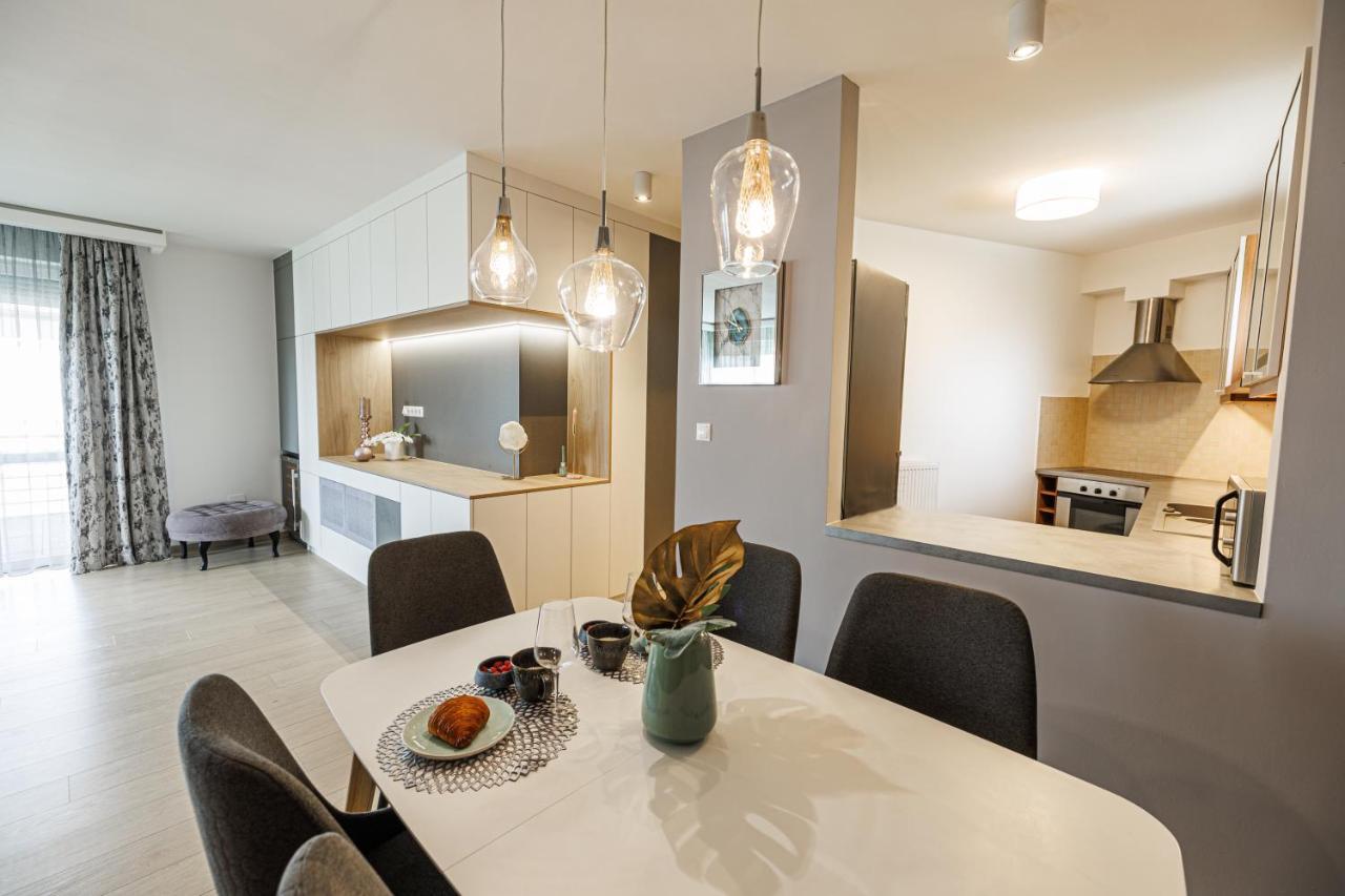 Lejlighed Penthouse Deluxe - Free Parking, Roof Garden *